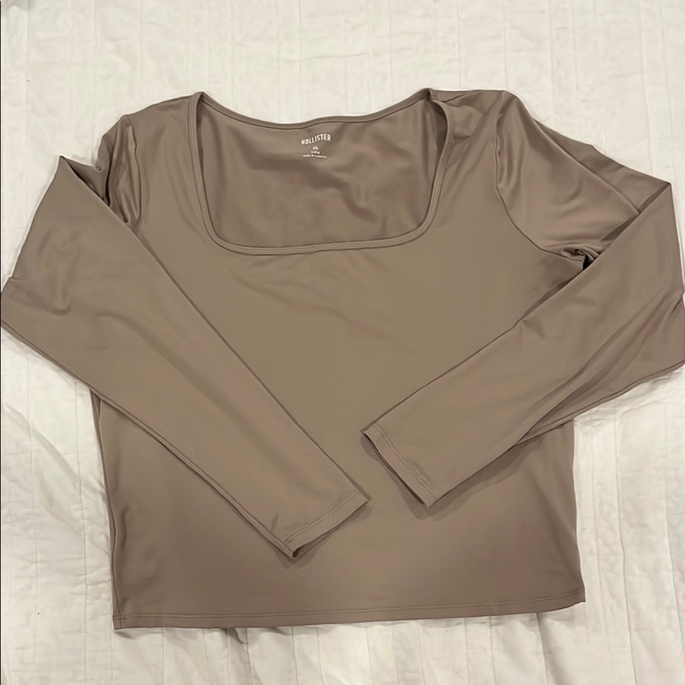 Hollister Women's Beige Long Sleeve Top